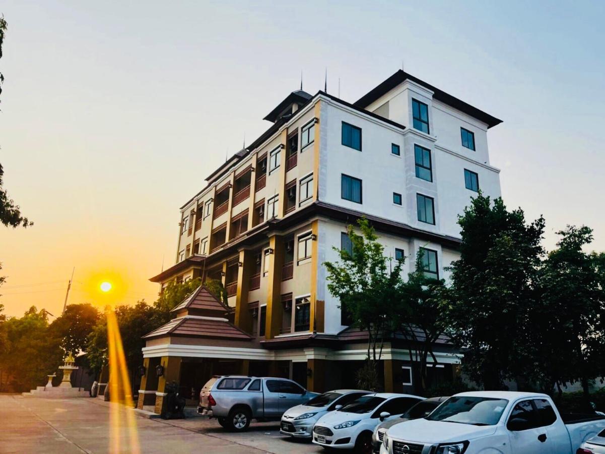 The Green Residence 304 Si Maha Phot 외부 사진