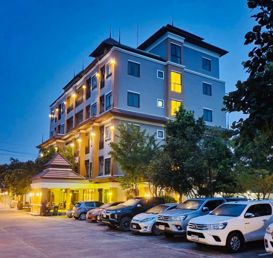 The Green Residence 304 Si Maha Phot 외부 사진